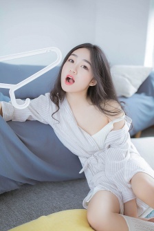 妹妹中考前让我C了1次作文啊